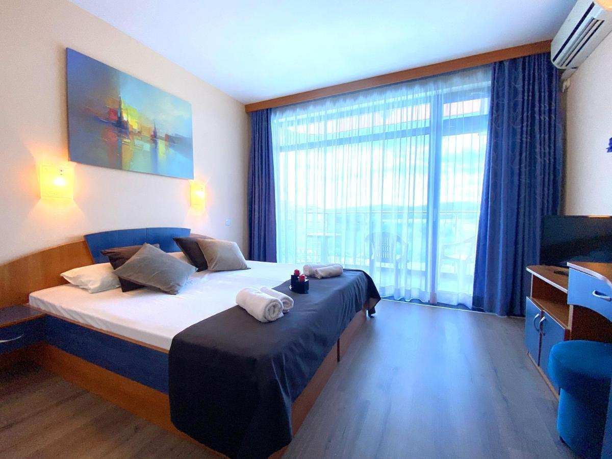 Hotel Penelope 프리모르스코 외부 사진