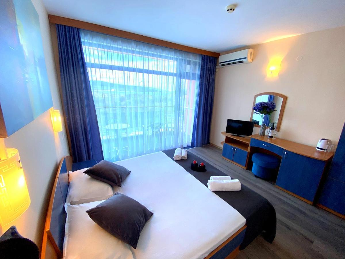 Hotel Penelope 프리모르스코 외부 사진